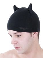 Čepice černá s růžky