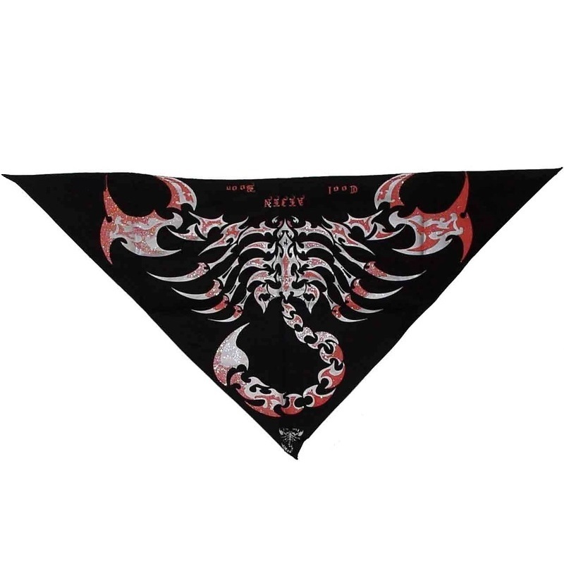 Šátek trojcípý Tribal Scorpion