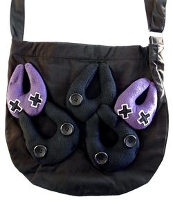 Gotická taška Luv Bunny's černo-fialová