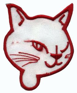 Nášivka - Kočičí hlava bílo-červená