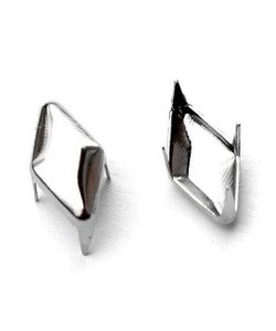 Cvočky na oblečení - diamant stříbrný menší