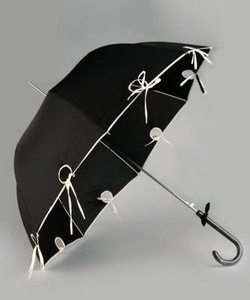 Gotický deštník černý s mašličkami