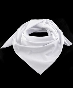 Šátek bílý